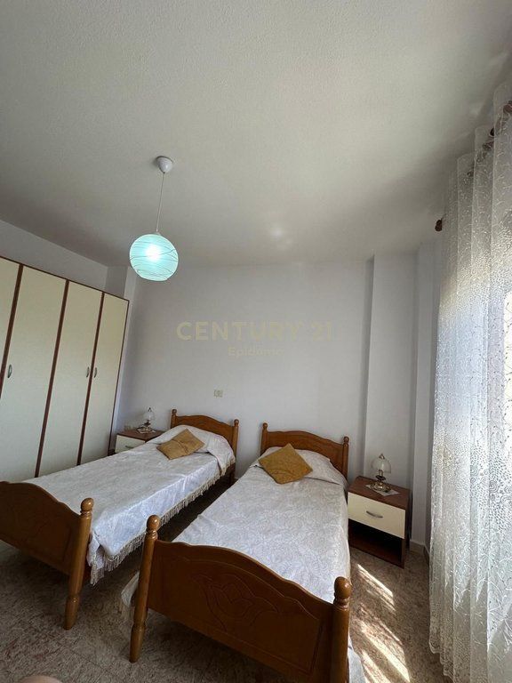 Apartment 2+1+2 For Rent at the Fruit and Vegetable Market, Durrës - 450€ | 138 m²