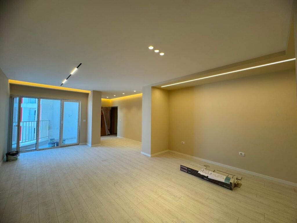 Apartment 3+1+2 for sale – Zogu i Zi (Sinani Complex) !