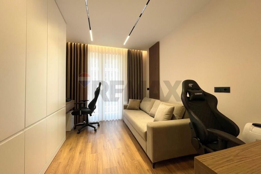 Modern apartment for rent, 2+1 at Univers City residence!
