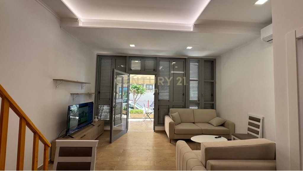 DUPLEX FLOOR 0, SEA VIEW ON THE ROCK OF KAVAJË !