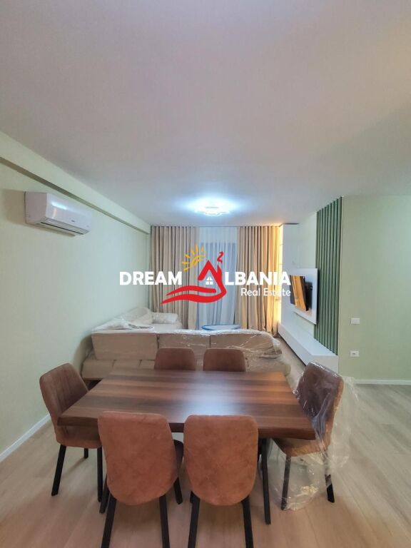 Apartment 2+1 for rent in the area of Liqeni i Thate near Trio Corner (ID 42215580)