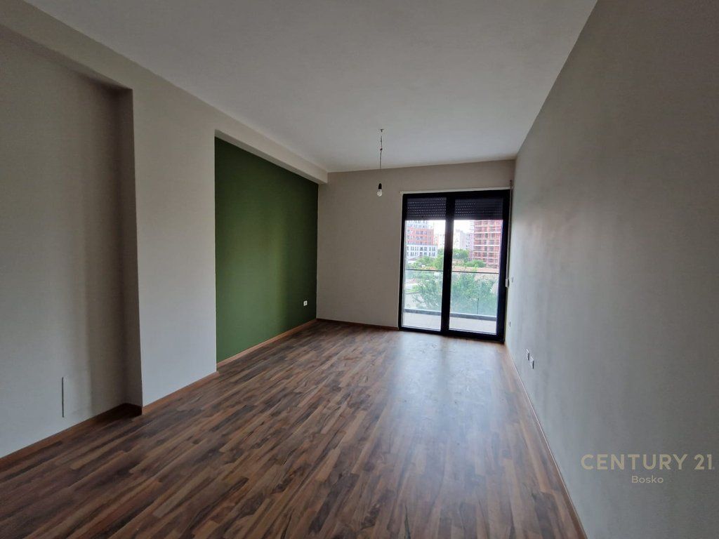 VENDIAMO APPARTAMENTO 1+1 ALLA RESIDENZA TURDIU VICINO AL EX CAMPO DI AVIAZIONE!bosko142692