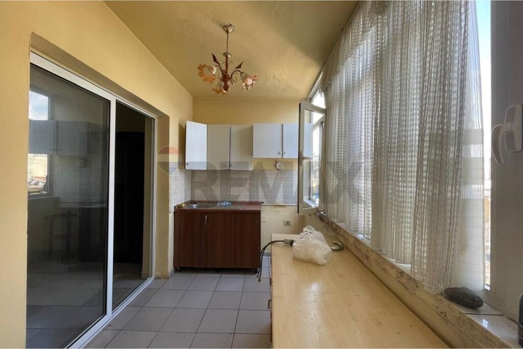 Appartamento - In Vendita - Vasil Shanto, Tirana(ID: 530551001-485)