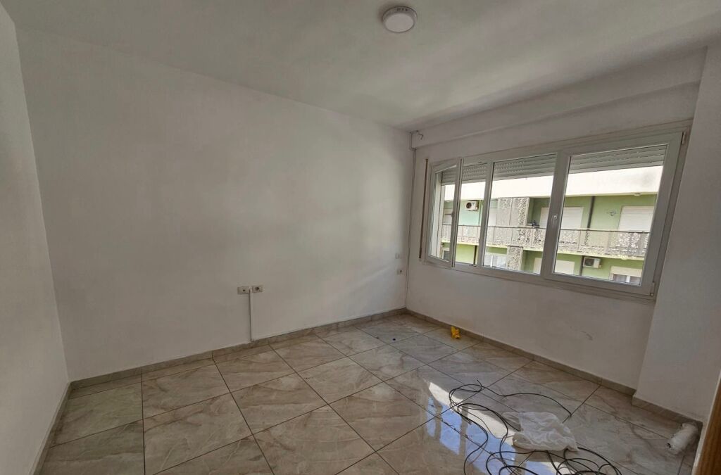 Rent | Apartament 1 + 1 | Zogu i Zi | 550 €/month