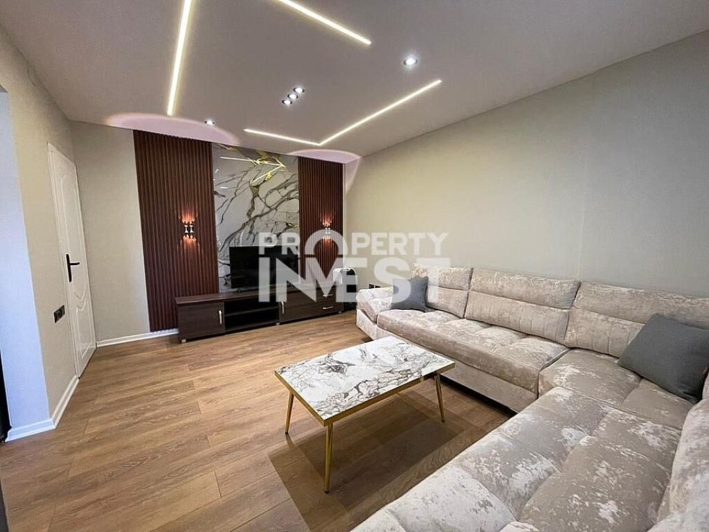 Shitet Apartament 2+1 Ali Dem, prane Mangalem