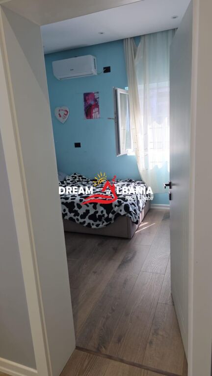 Villa su due piani in vendita nella zona di Oxhak (ID 4151225)