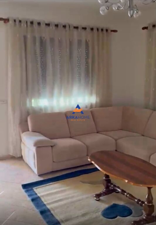 DUPLEX IN AFFITTO 200M2 "EX PARCO AUTOBUS, VICINO A REPORT TV" 700 EURO