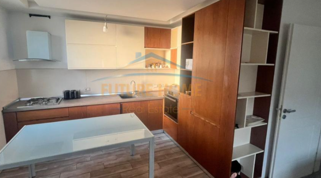 selling Apartment 2+1+2, Unaza e Re.
