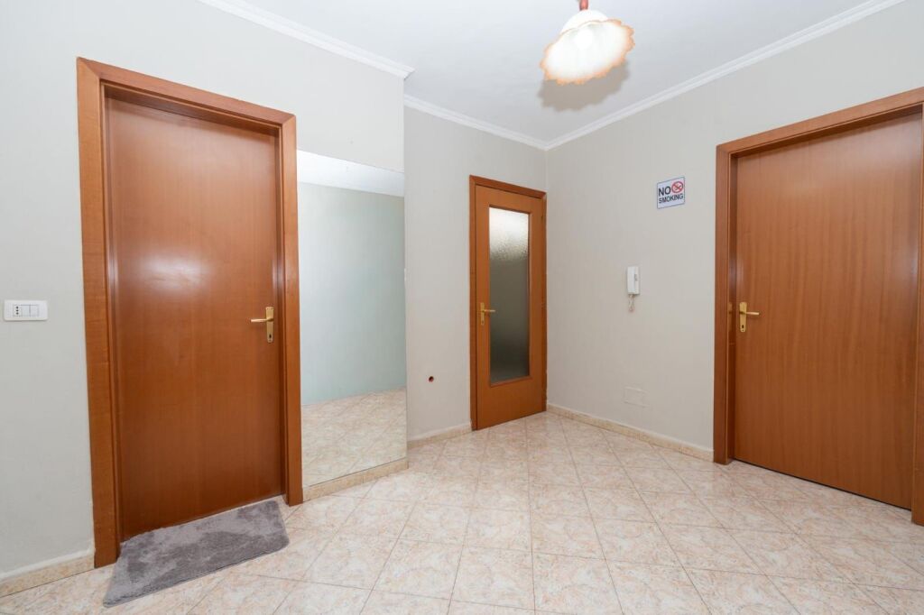 🏡 Jepet me Qera Apartament 2+1 pranë Sheshit Wilson 650 Mije Leke