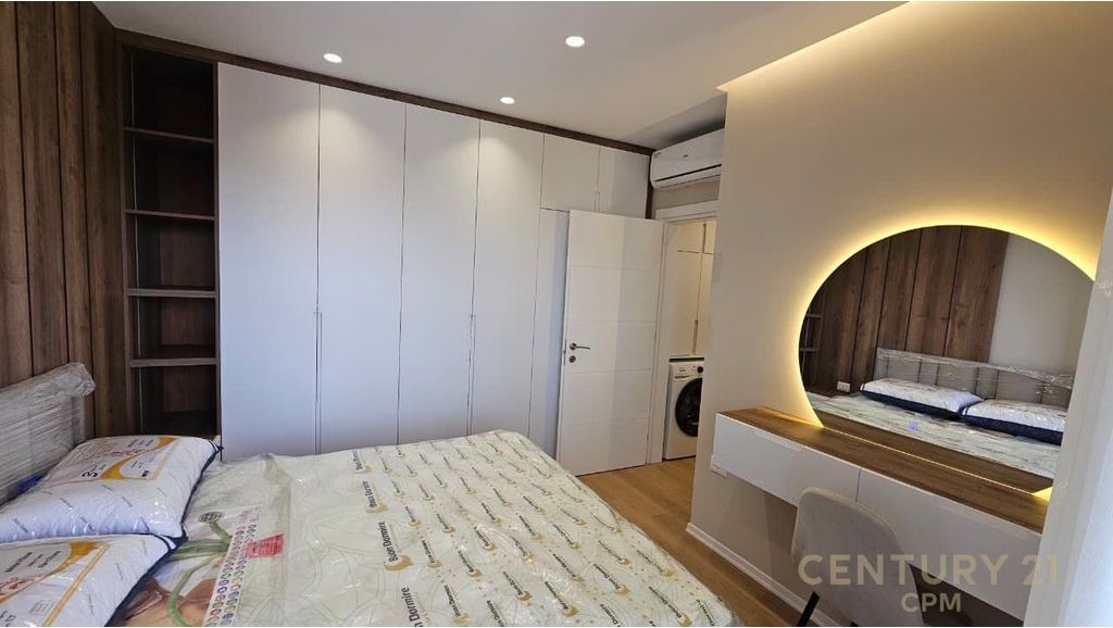 Super Apartment 1+1 for rent near Bulevardi i Ri!