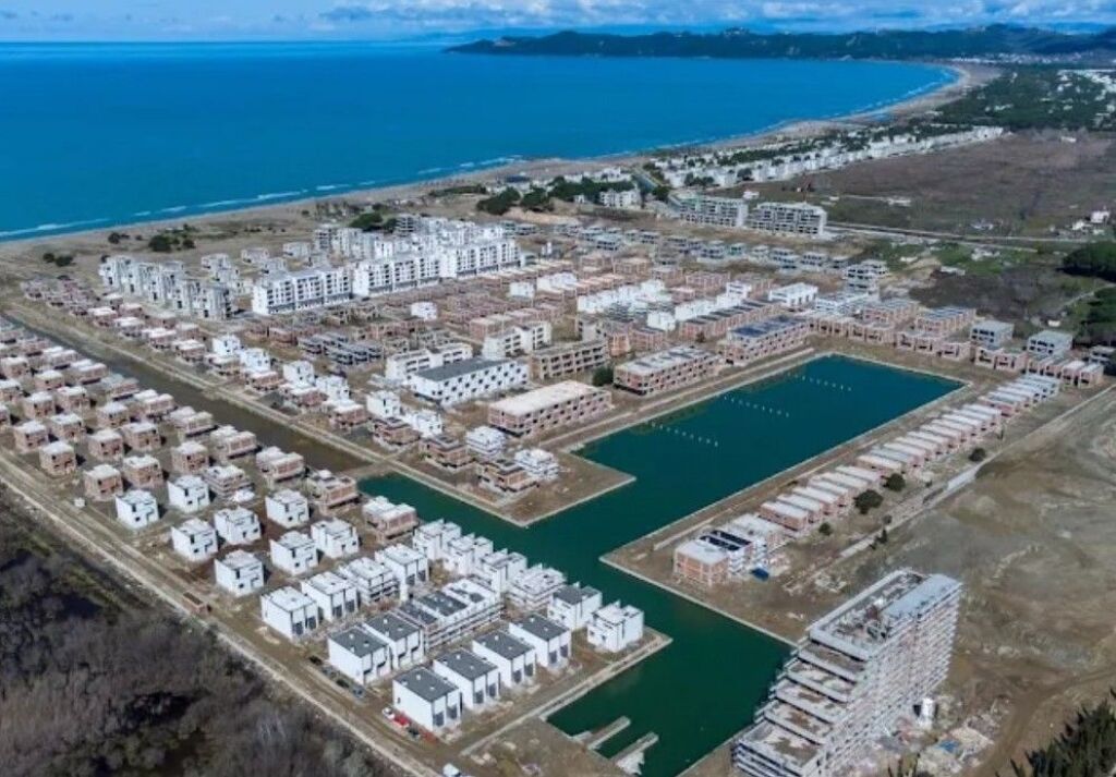 🏡 Apartment 1+1 for Sale – Lalzi Bay, Turquoise Marina