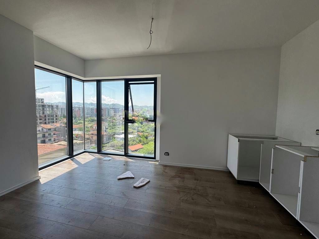 WE SELL 1+1 APARTMENT AT THE FORMER AVIATION FIELD! 162,687 €