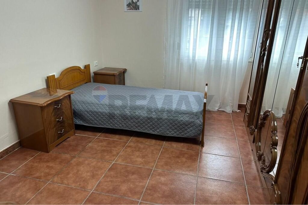 Apartament 2+1 me qira tek Rruga e Elbasanit!