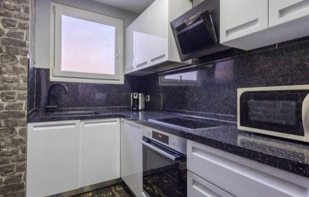 Apartament 2+1 me Qira 1000€ / Muaj