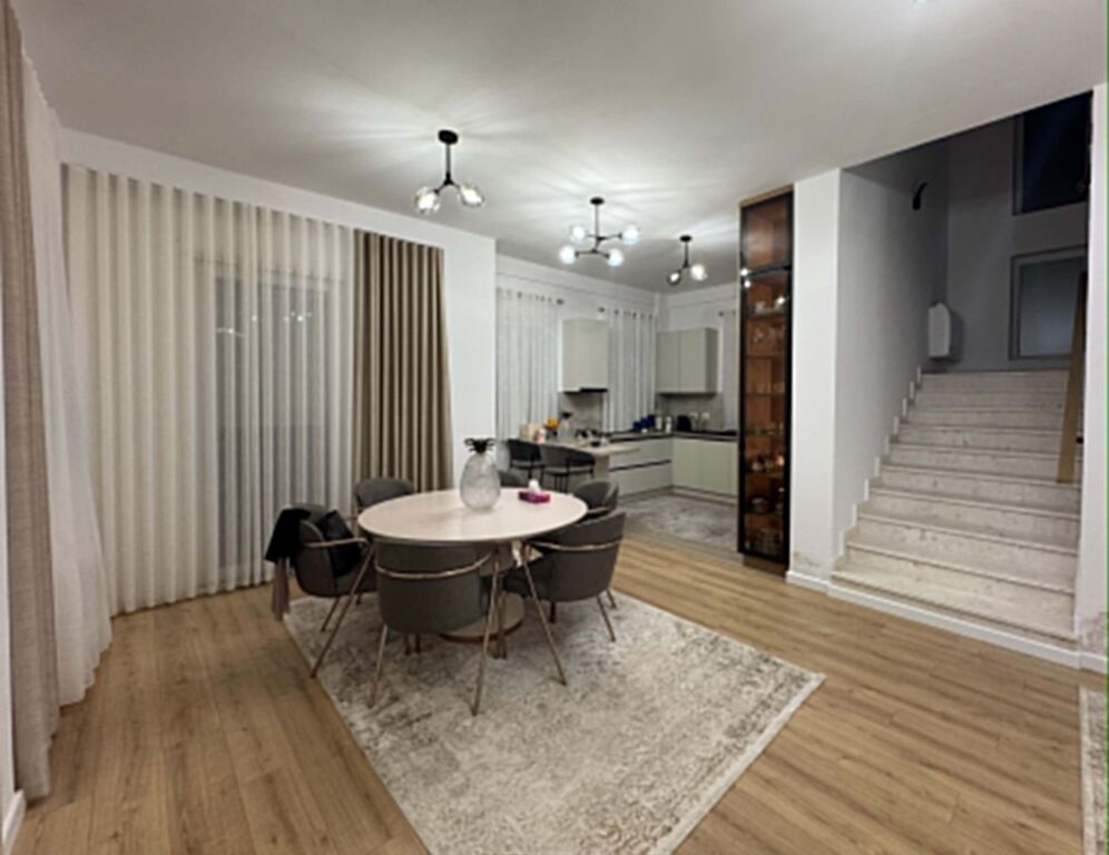 Super Villa in Affitto - Residenza Mjull Bathore