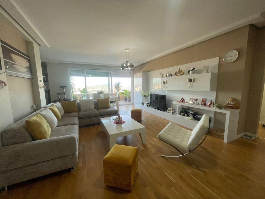 🏡 PENTHOUSE 3+1 FOR SALE – Botanical Garden, Tirana 360,000€