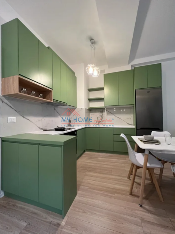 Apartament 1+1 me Qera tek 21 Dhjetori ne Tirane