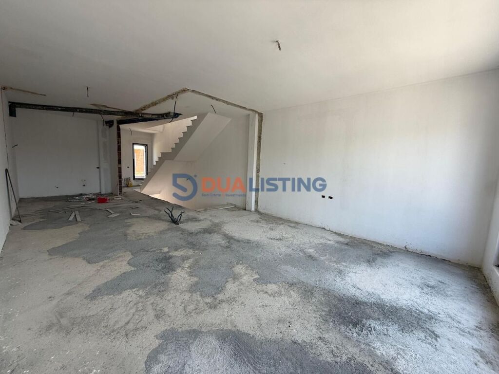 🏡 Duplex di Lusso in Vendita 📍 Residenza Piccadilly, TEG – Tirana
