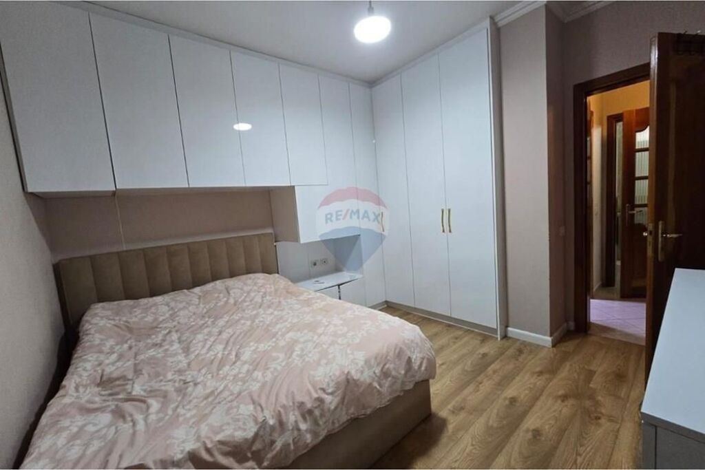 Apartment - For Rent - Kavaja Street, Tirana