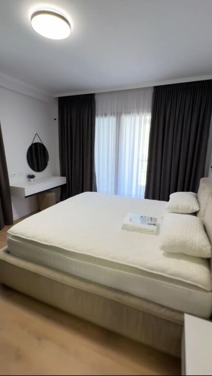 Qera | Apartament 2 + 1+2 | Rruga e Durrësit | 1500 €/muaj