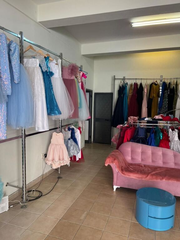 Rent | Ambjent Biznesi | Komuna e Parisit | 530 €/month