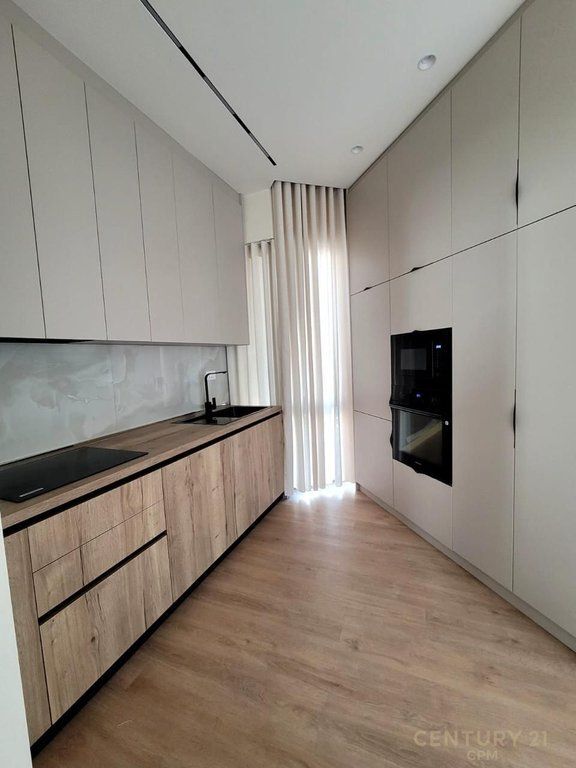 VILLA DI LUSSO IN AFFITTO A GREEN VALLEY – DRY LAKE