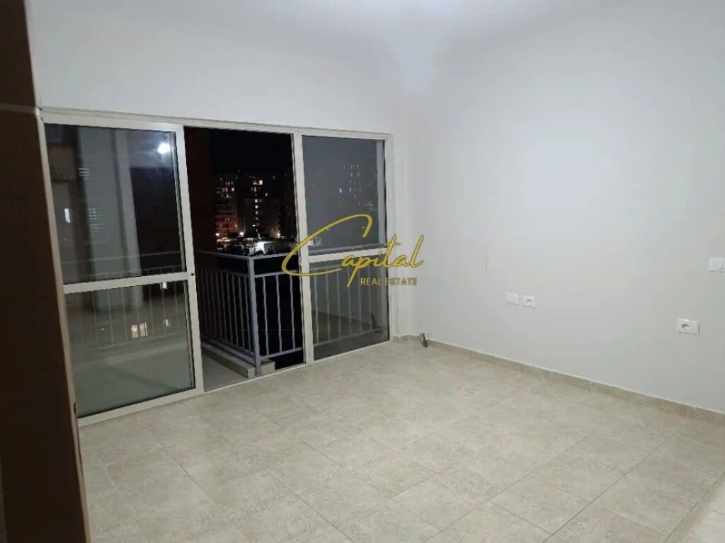 OFFICE FOR RENT 50 M2 FORMER AVIATION FIELD 40,000 LEKE