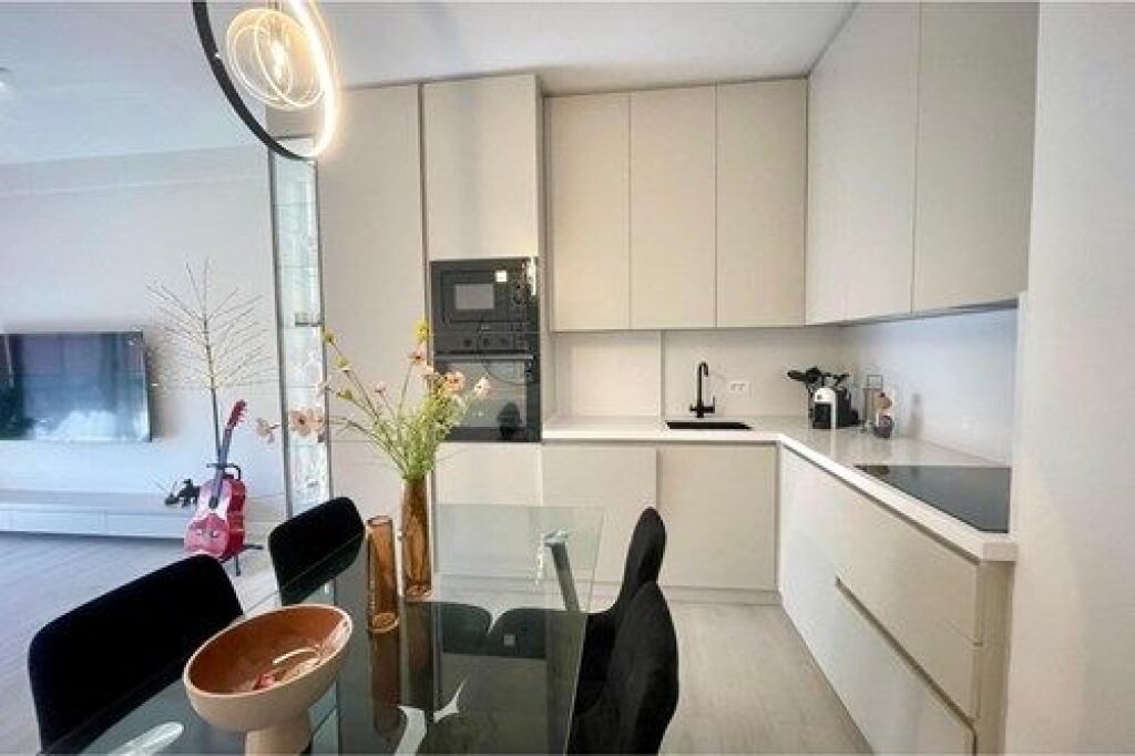 Apartment 2+1 for rent at Kodra e Diellit1