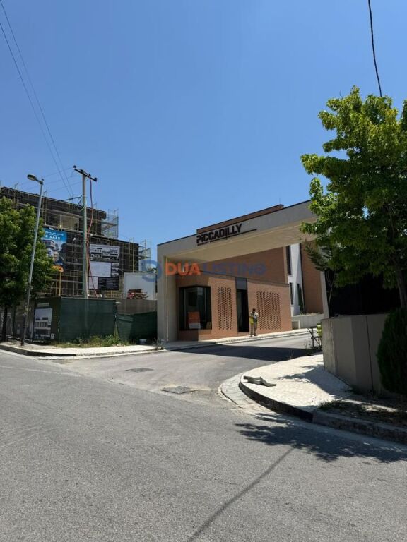 🏡 Duplex di Lusso in Vendita 📍 Residenza Piccadilly, TEG – Tirana