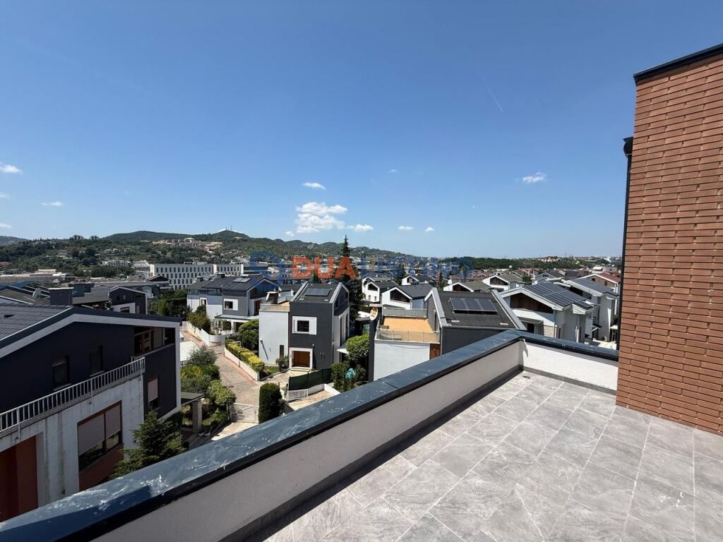 🏡 Duplex di Lusso in Vendita 📍 Residenza Piccadilly, TEG – Tirana