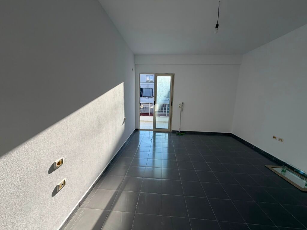 Appartamento in vendita yzberisht 165.000€