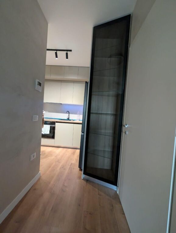 Apartment 2+1 for rent at Komuna e Parisit