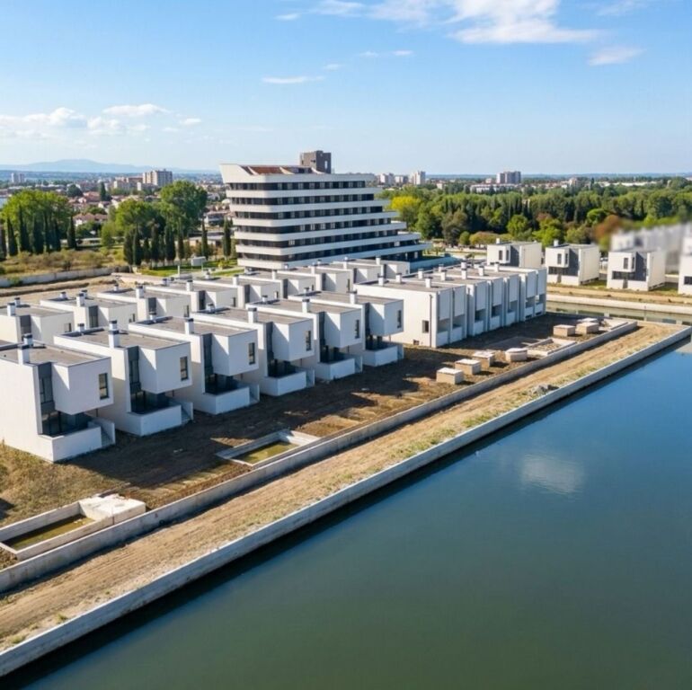 🏡 Apartment 1+1 for Sale – Gjiri i Lalzit, Turquoise Marina