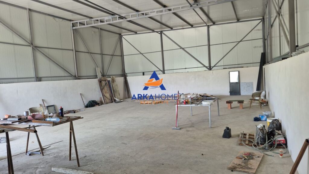 AFFITTO MAGAZZINO 250M2 "KOMBINAT" 1200 EURO