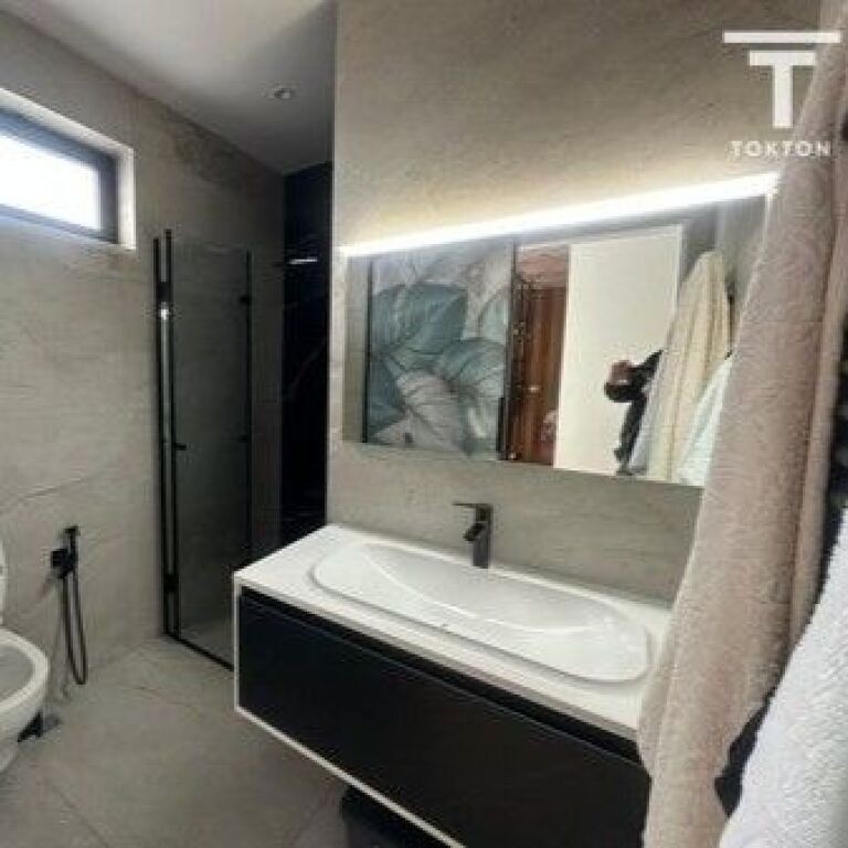 IN VENDITA, APPARTAMENTO 2+1+2+ VERANDA, COMPLESSO URBAN GATE, ASTIR, TIRANA