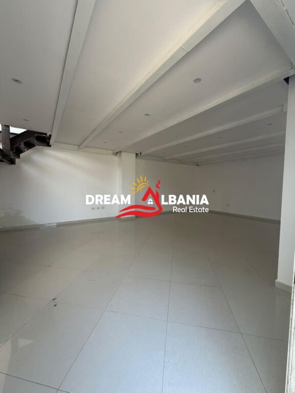 Business premises for rent near Bulevardi Ri, TIRANE (42611557)