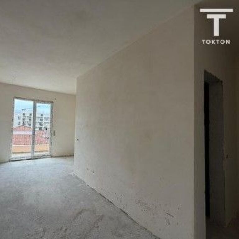 FOR SALE, APARTMENT 1+1, GJUZËVE STREET, GOLEM