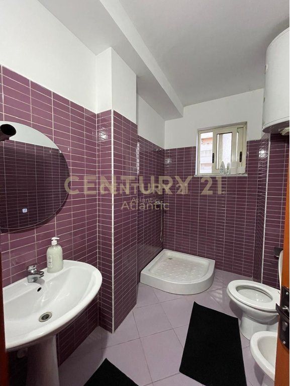 Apartament 1+1 Me Qira, Vije e Pare Deti në Plazh, Durrës