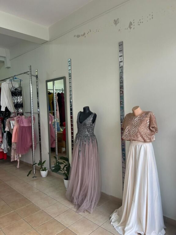 Rent | Ambjent Biznesi | Komuna e Parisit | 530 €/month