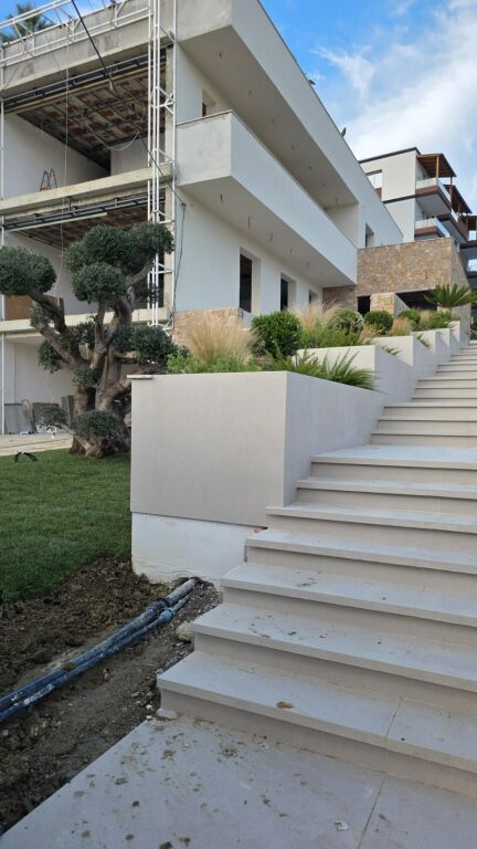 ✨ Villa di lusso in vendita sulla collina di Golem, con vista mare, zona residenziale!✨