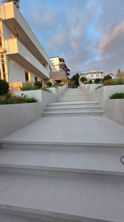 ✨ Villa di lusso in vendita sulla collina di Golem, con vista mare, zona residenziale!✨
