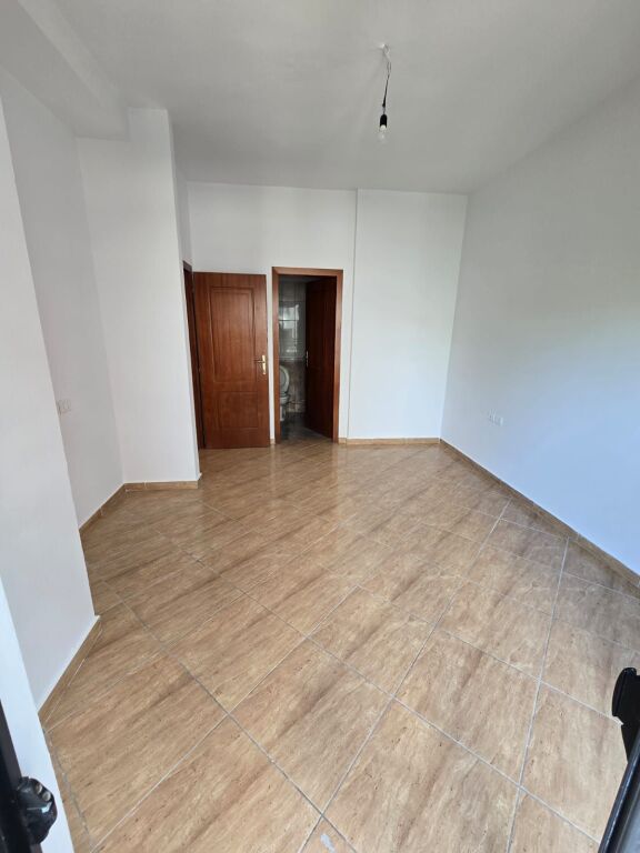 📌 Apartment 2+1+2 for Rent in Astir – Ideal for Living or Office