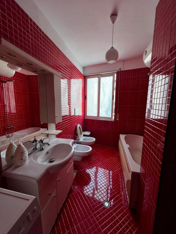 Rruga e Barrikadave, apartament 1+1 me qira - Widok 5