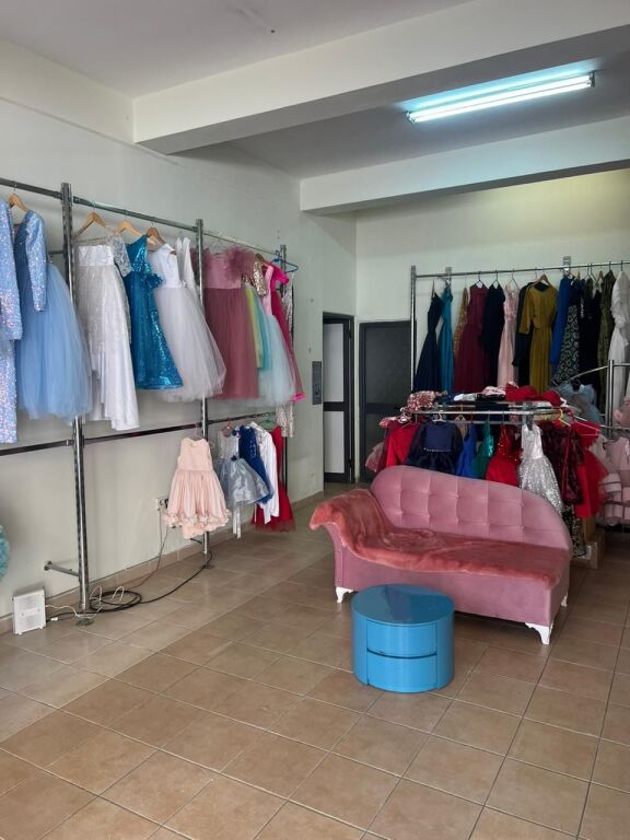Rent | Ambjent Biznesi | Komuna e Parisit | 530 €/month