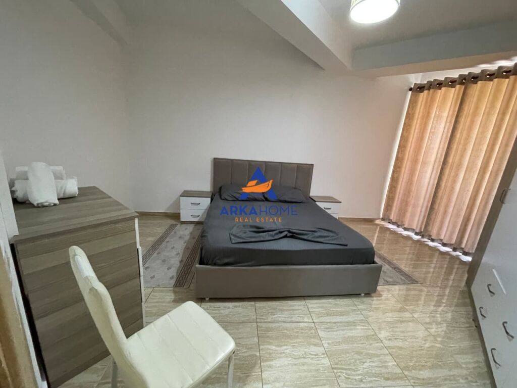 AFFITTASI APPARTAMENTO 1+1+BALCONE "FABBRICA DELLA FARINA" 55.000 LEKE