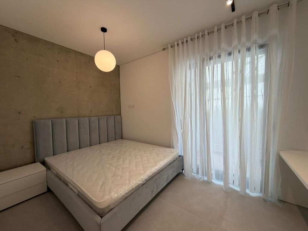 Individual villa with swimming pool for rent in Mullet near TEG.  