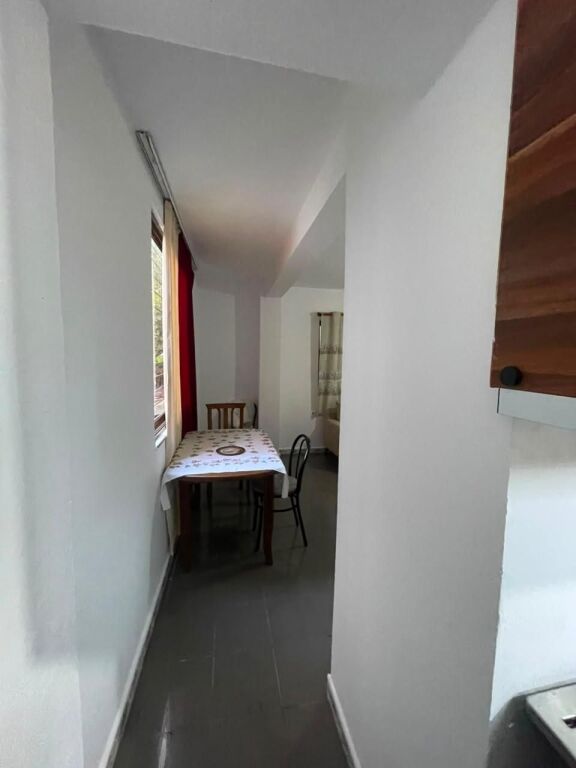 🏡 Shitet Apartament 2+1 prane 📍  Hotel Coloseo 📍Vendodhja: Rruga Viktor Hugo 💶 Çmimi: 163.000€ - Widok 5