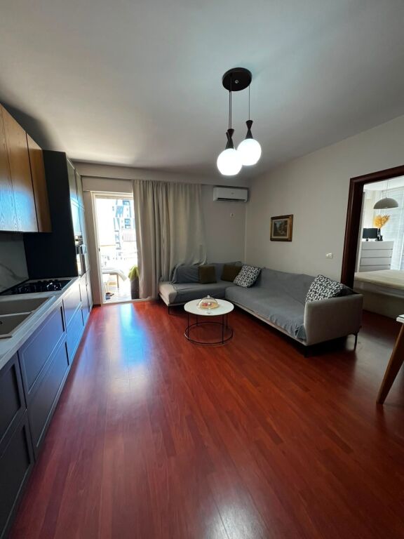 Rruga e Barrikadave, apartament 1+1 me qira - Widok 6