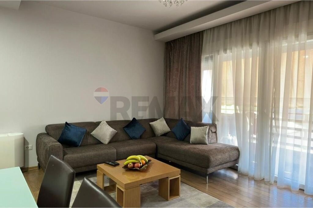 Apartment 3+1+2 for sale in Lapraka!