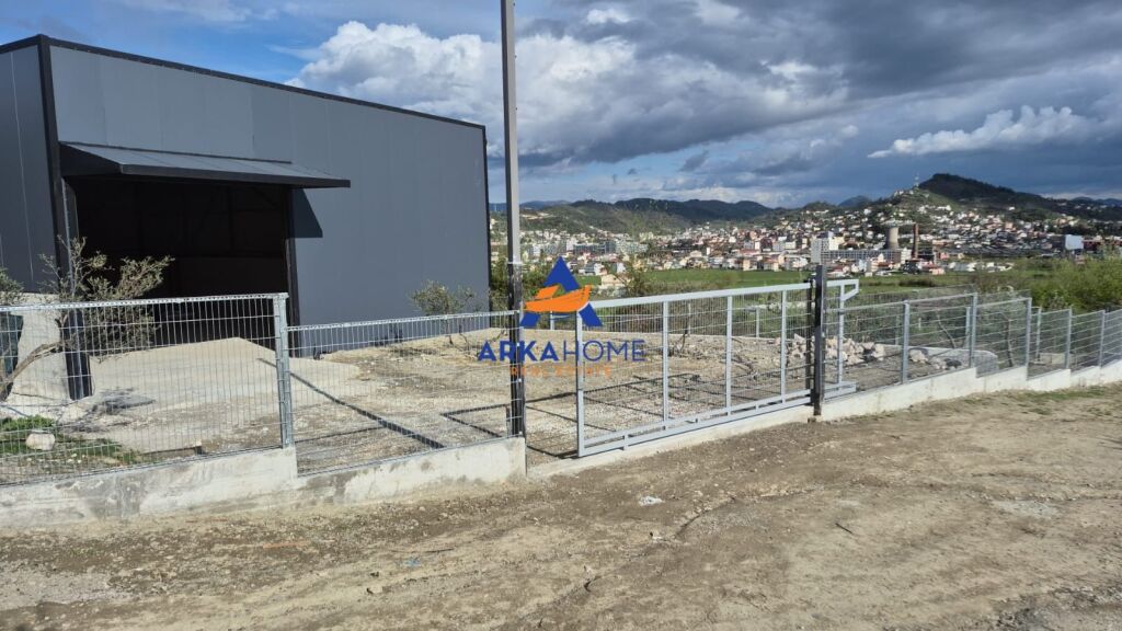 AFFITTO MAGAZZINO 250M2 "KOMBINAT" 1200 EURO